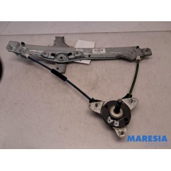 Peugeot - 208 - Rear door window mechanism 4-door, right