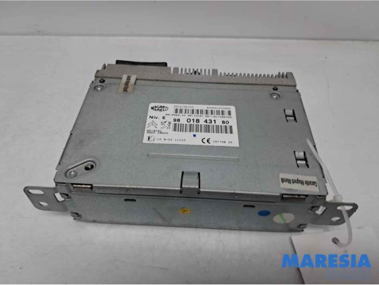 Peugeot - 208 - Radio