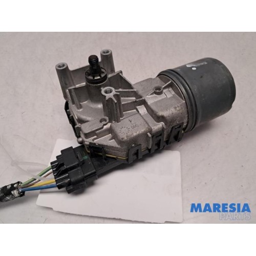 Peugeot - 208 - Front wiper motor