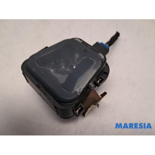 Peugeot - 208 - Rain sensor
