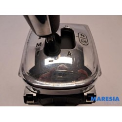 Peugeot - 208 - Automatic gear selector