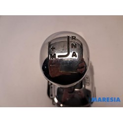 Peugeot - 208 - Automatic gear selector