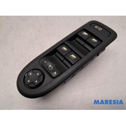 Citroen - C5 - Multi-functional window switch