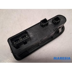 Citroen - C5 - Multi-functional window switch