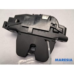 Citroen - C5 - Tailgate lock mechanism