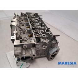 Peugeot - 208 - Cylinder head