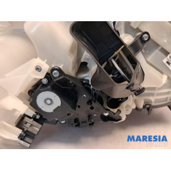 Citroen - C4 - Heater housing