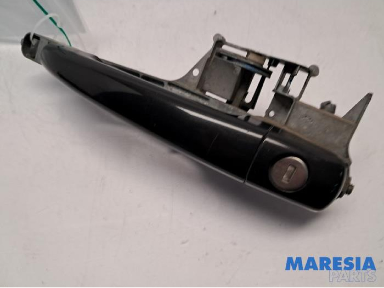 Peugeot - 208 - Door handle 4-door, front left