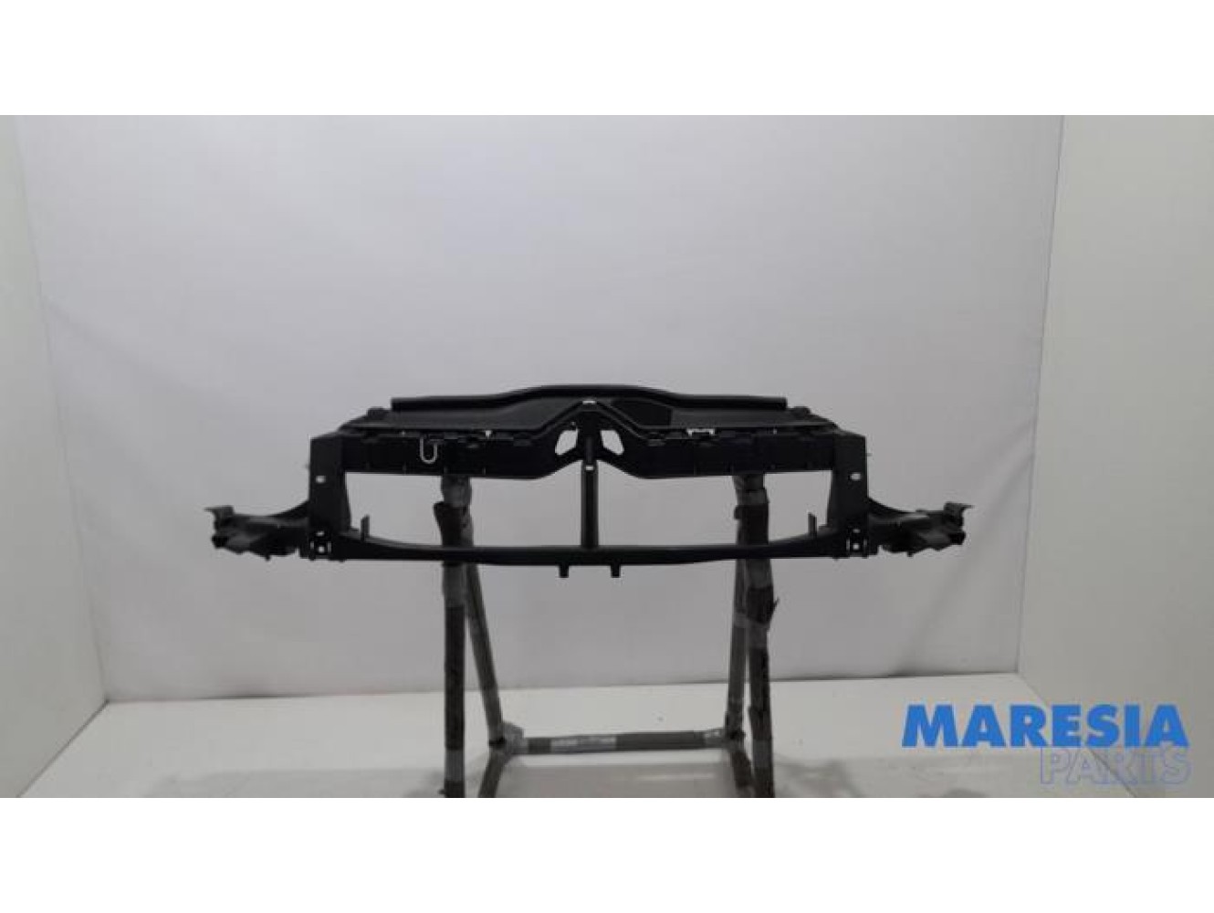Citroen - C4 - Front part support
