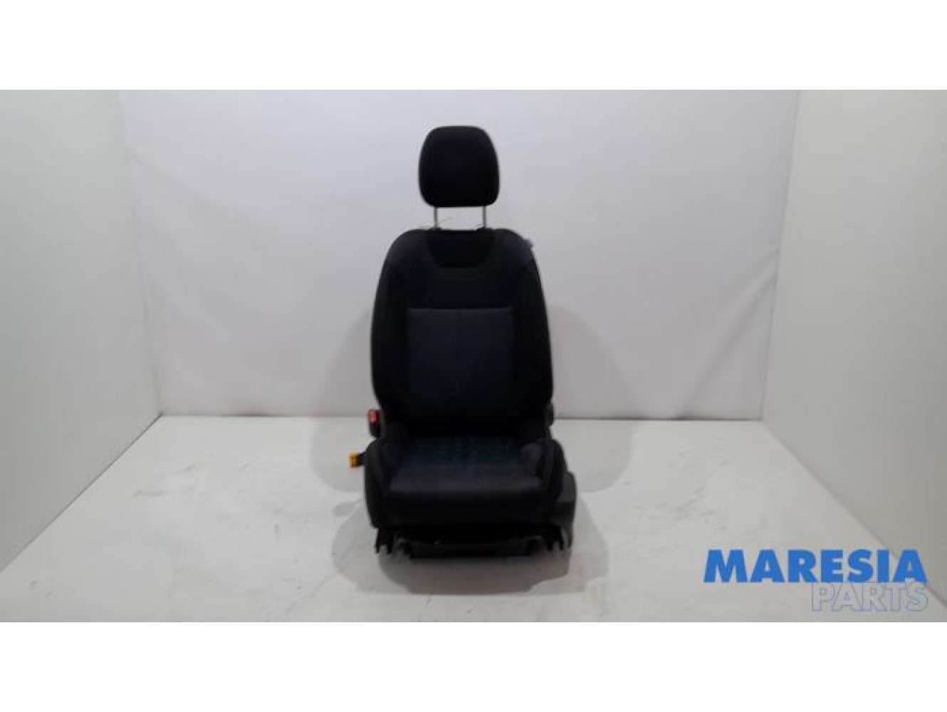 Citroen - C4 - Stoel links