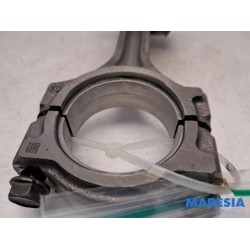 Renault - Clio - Connecting rod