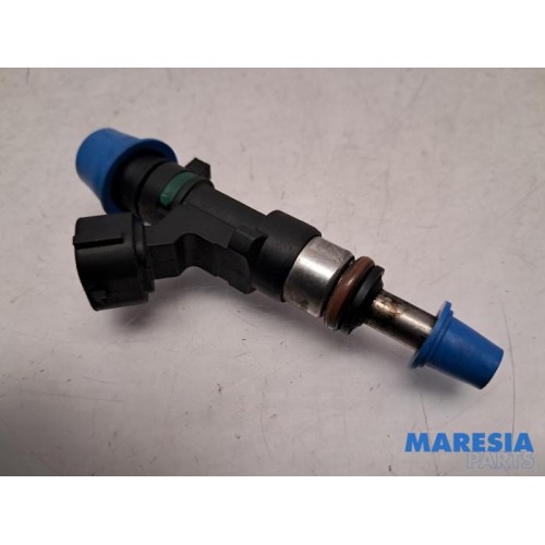 Renault - Clio - Injecteur (injection essence)