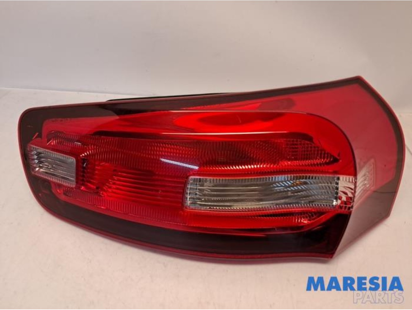Citroen - C4 Picasso - Taillight, right