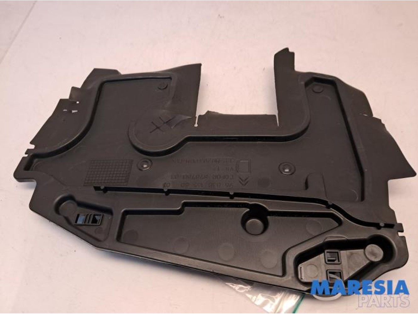 Citroen - C3 - Air funnel