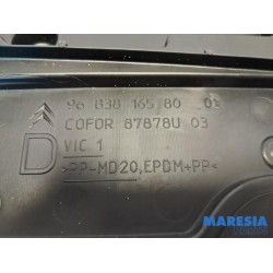 Citroen - C3 - Air funnel