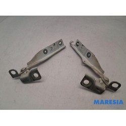 Citroen - C3 - Bonnet Hinge