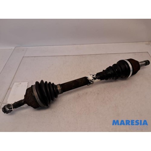 Citroen - C3 - Aandrijfas links-voor