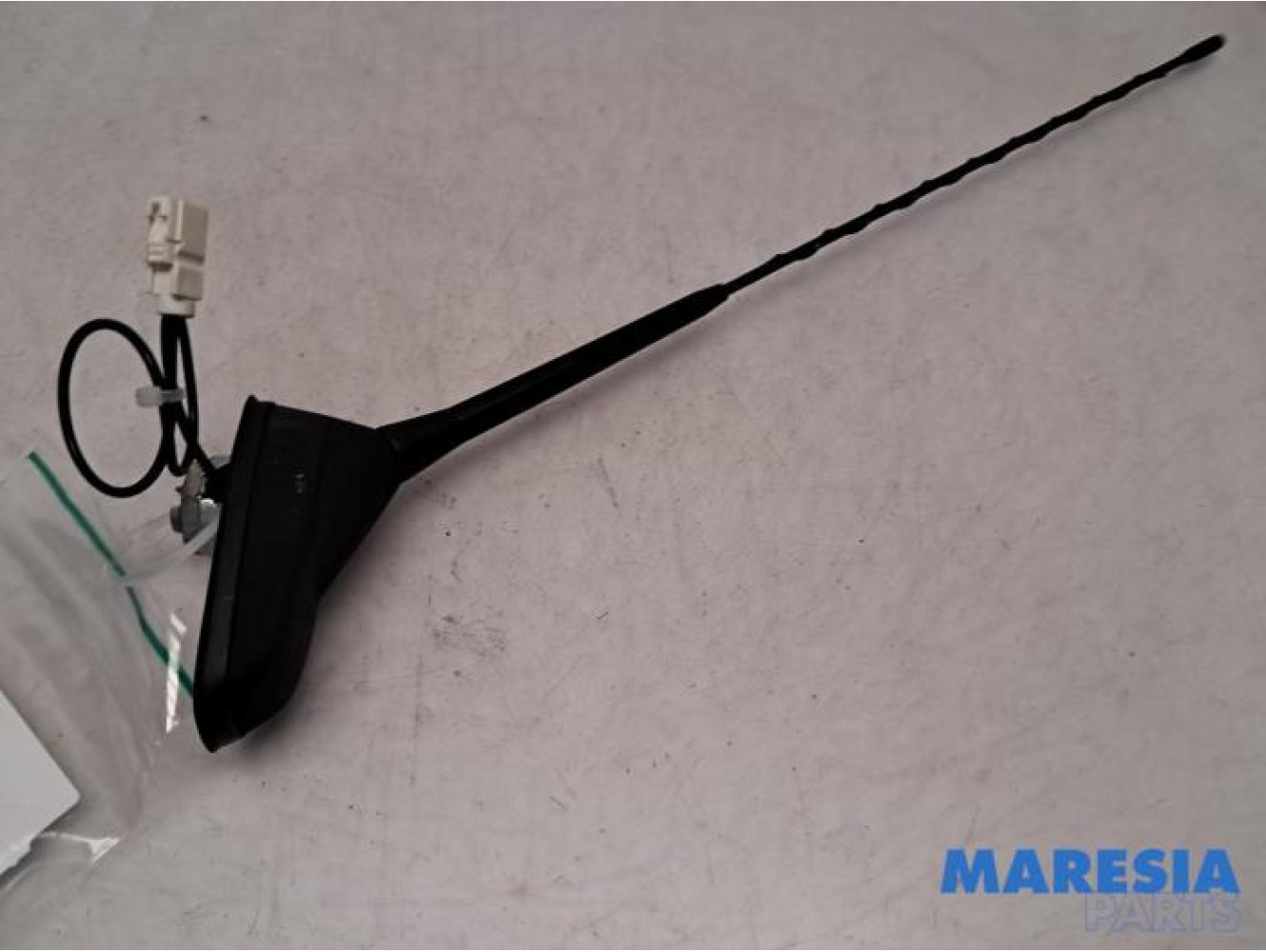 Citroen - C4 - Antenne