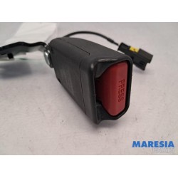 Citroen - C4 - Rear seatbelt buckle, left