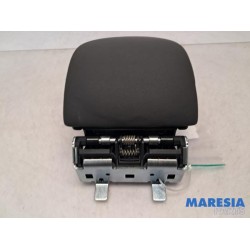Citroen - C4 - Armrest