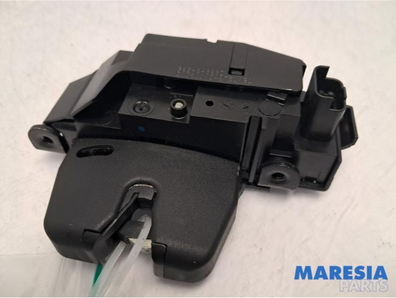 Citroen - C4 - Tailgate lock mechanism