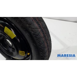 Citroen - C4 Picasso - Krikset + reservewiel