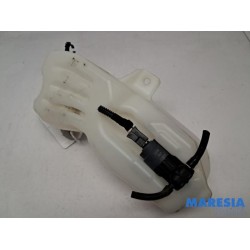 Fiat - Panda - Front windscreen washer reservoir