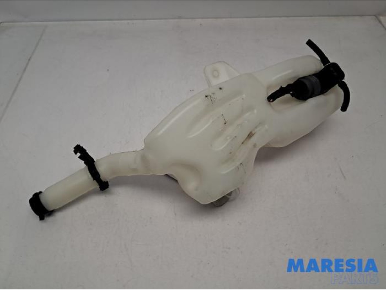 Fiat - Panda - Front windscreen washer reservoir