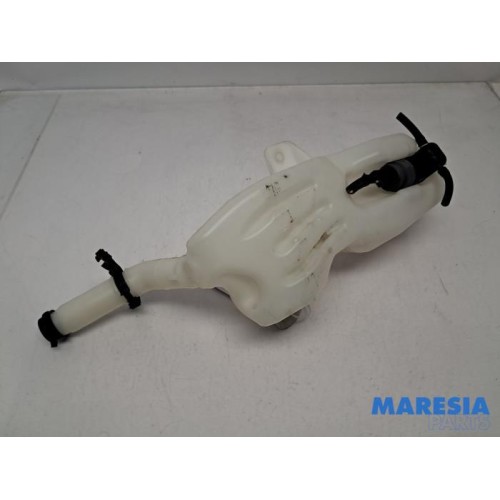 Fiat - Panda - Front windscreen washer reservoir