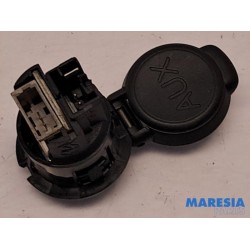 Citroen - C4 - AUX/USB aansluiting