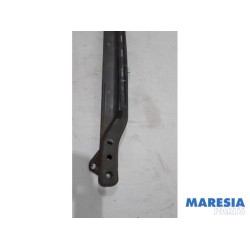 Peugeot - 107 - Rear bumper frame