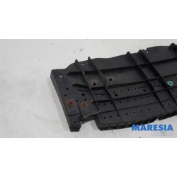 Peugeot - 107 - Bumper onderplaat