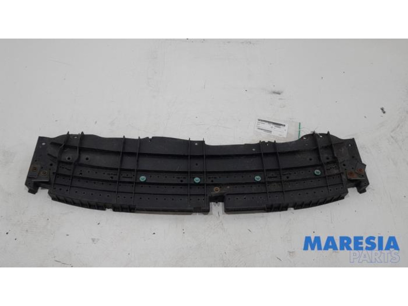 Peugeot - 107 - Bumper onderplaat