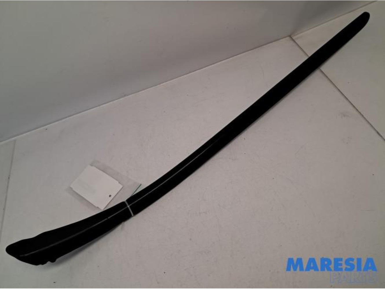 Citroen - C4 - Frontscreen frame