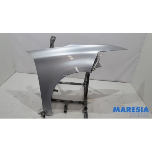 Citroen - C4 Picasso - Front wing, right