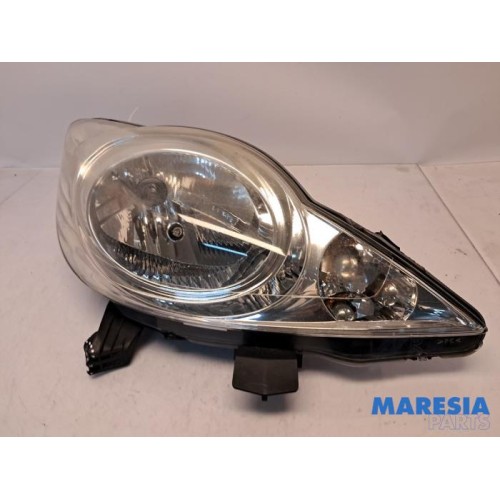 Peugeot - 107 - Headlight, right