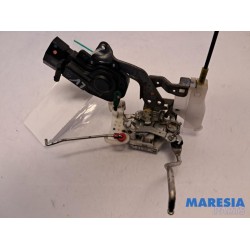 Peugeot - 107 - Door lock mechanism 4-door, front left
