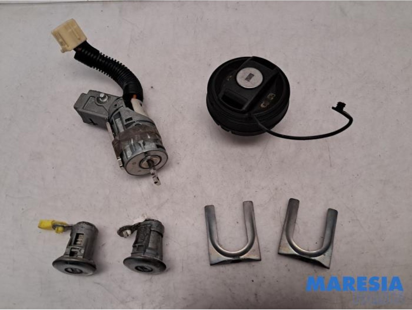 Peugeot - 107 - Kit serrure cylindre (complet)