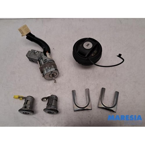 Peugeot - 107 - Set of cylinder locks (complete)