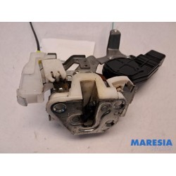 Peugeot - 107 - Rear door lock mechanism 4-door, left