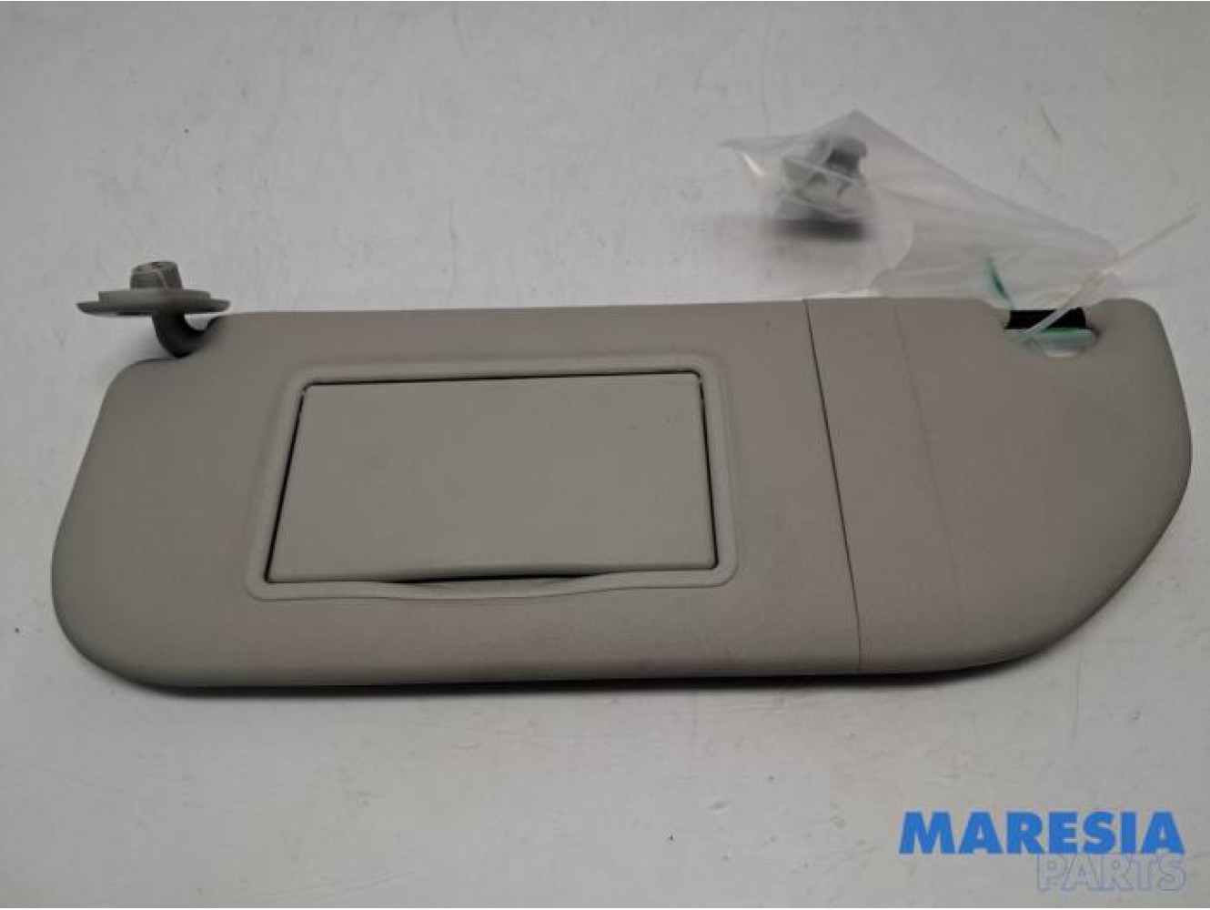 Peugeot - 107 - Sun visor