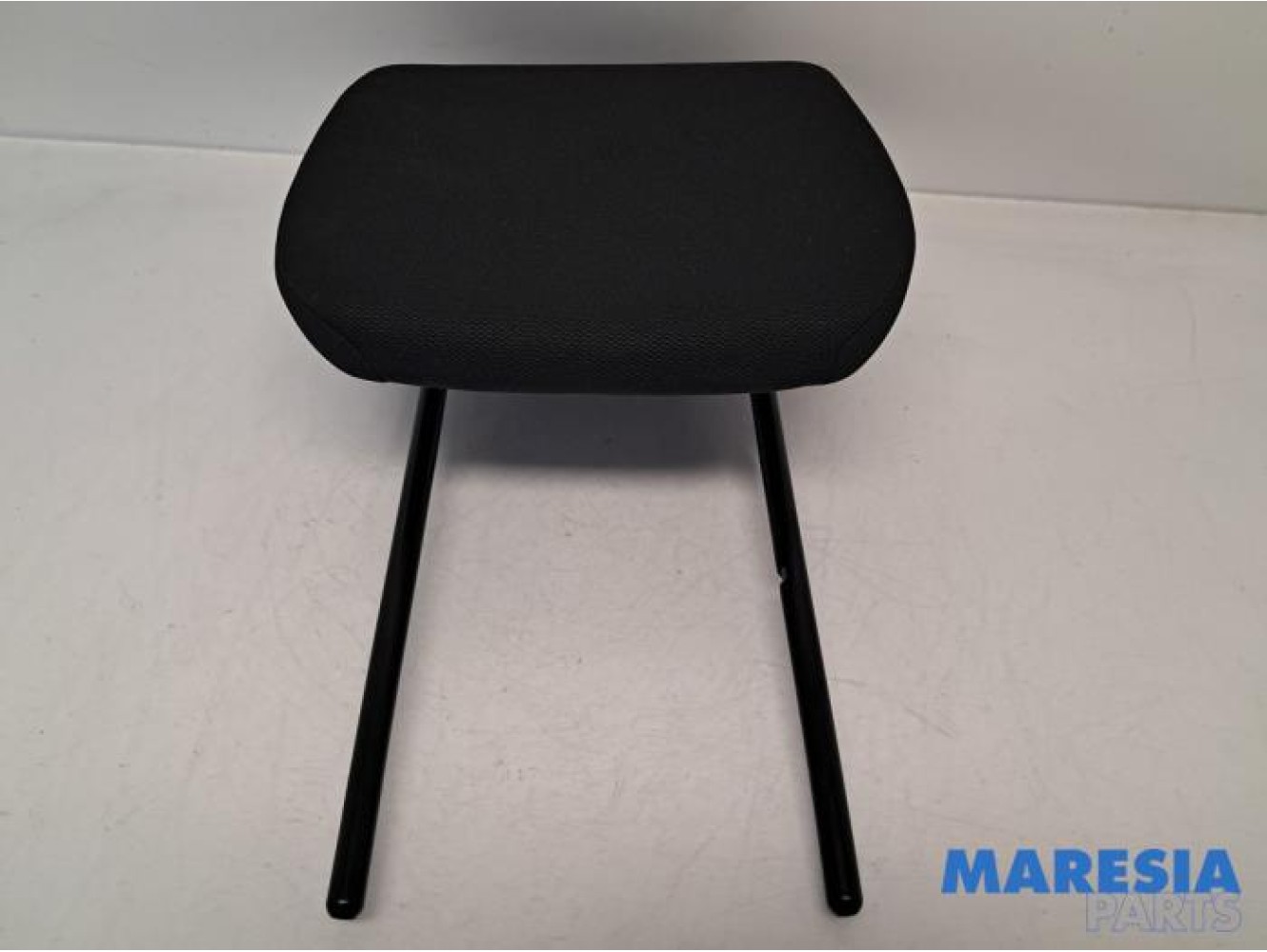 Citroen - C4 Picasso - Headrest