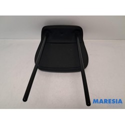 Citroen - C4 Picasso - Headrest