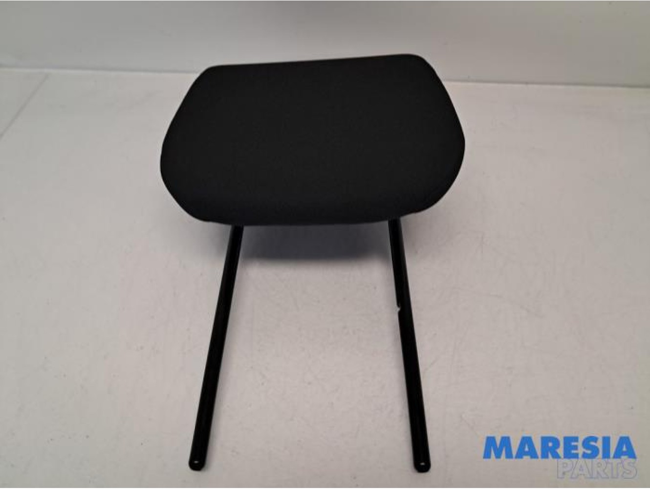 Citroen - C4 Picasso - Headrest