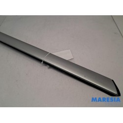 Citroen - C4 Picasso - Frontscreen frame