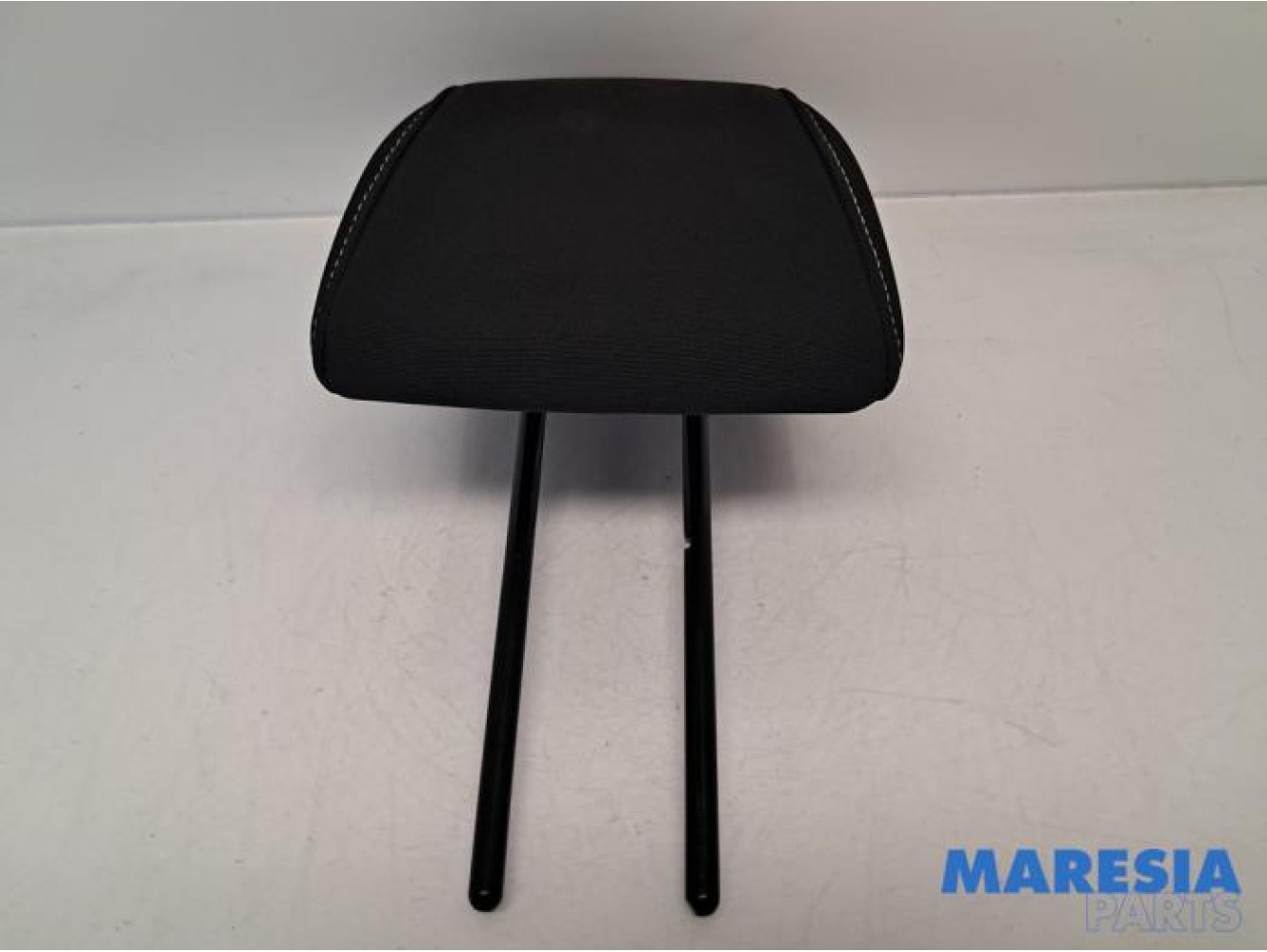 Citroen - C3 - Headrest