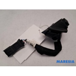 Citroen - C4 Picasso - Reversing camera
