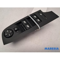 Citroen - C4 Picasso - Multi-functional window switch