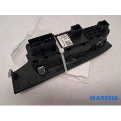 Citroen - C4 Picasso - Multi-functional window switch