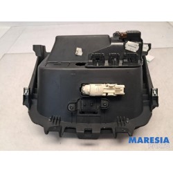 Citroen - C4 Picasso - Glovebox